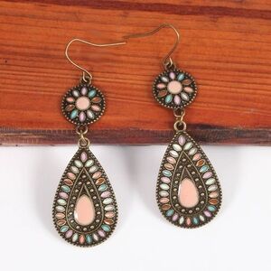 NEW women‘s Vintage Boho Drop earrings